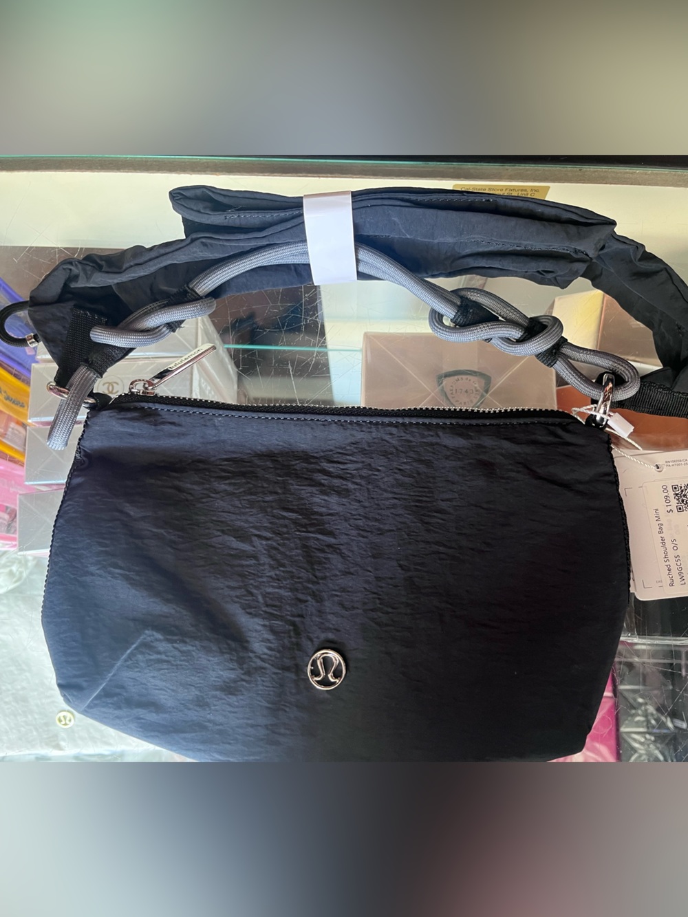 lululemon athletica Black Nylon Shoulder Pouch ruched Braided Strap - Picture 2 of 5